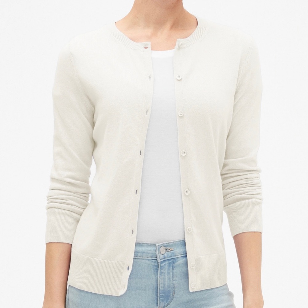 GAP Crewneck Cardigan